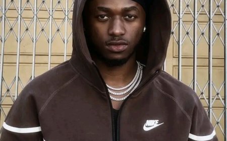 The Rwandan artist RunUp's YouTube channel changed name to "Siinko"