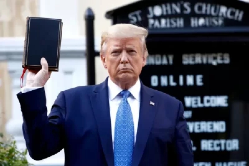 U.S. President Donald Trump to Read the Bible to Americans